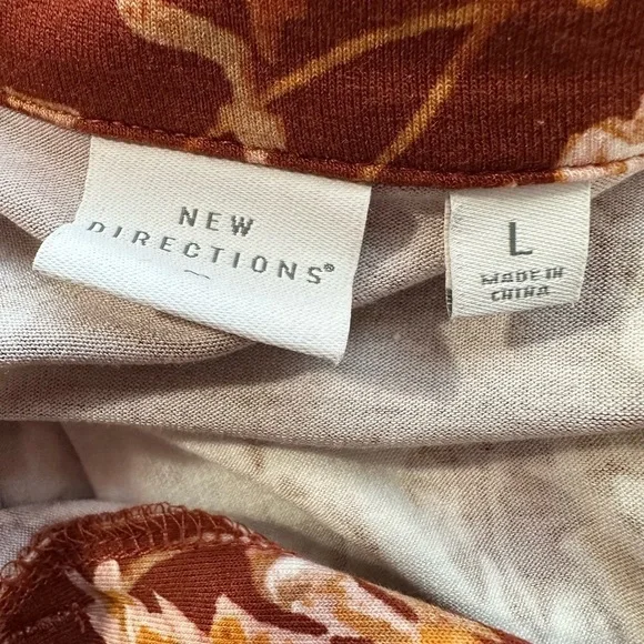 New Directions High Low Button Front Tunic - Picture 3 of 6